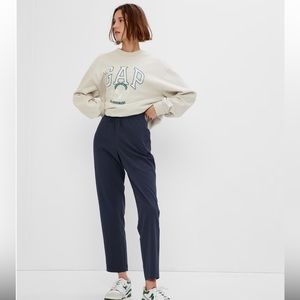 GapFit High Rise Runaround Pants